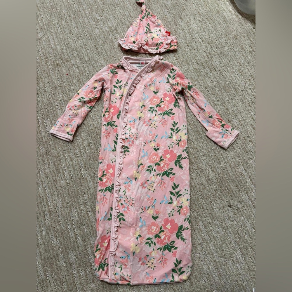 Magnetic Me Infant Gown